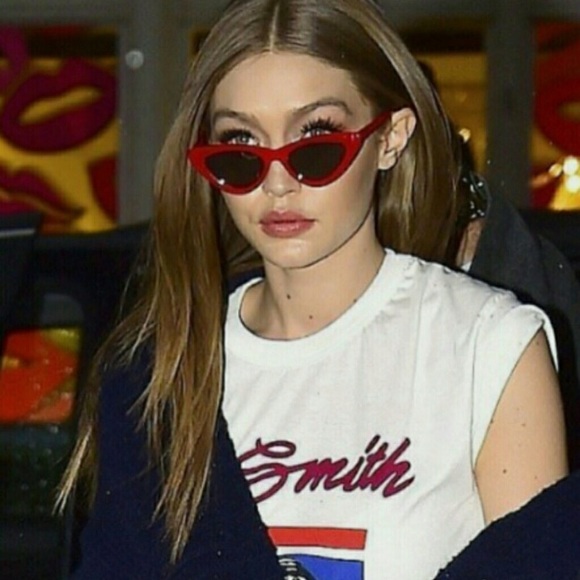 Ali-Kat Accessories - Gave2aRadChick‼️Retro-Red Cat Eye Sunnies😎